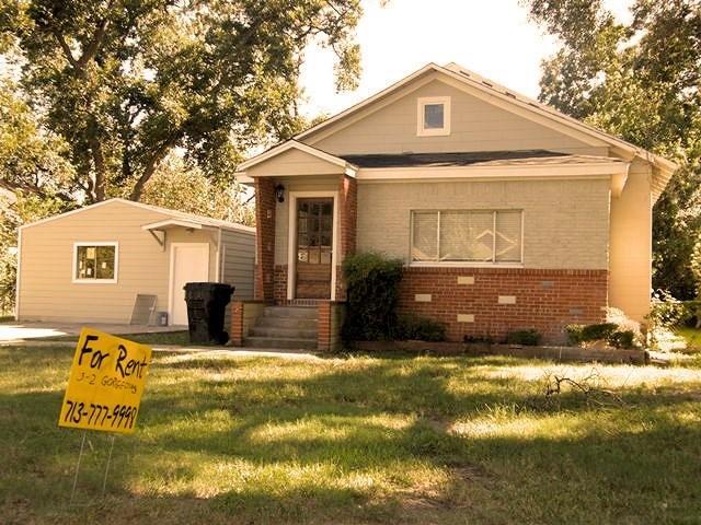 824 W 19th St in Houston, TX - Building Photo