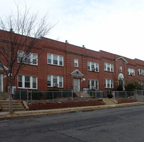 1318 Orren St NE Apartments