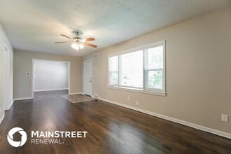 6201 E Red Bridge Rd in Kansas City, MO - Building Photo - Building Photo