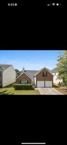 4273 Holliday Rd in College Park, GA - Building Photo