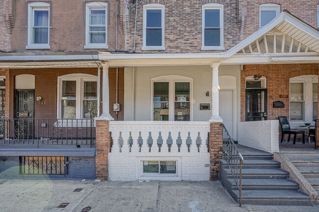 1315 S 30th St in Philadelphia, PA - Building Photo - Building Photo