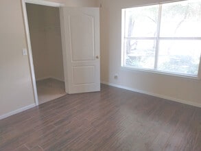 6000 Shepherd Mountain Cove, Unit 1309 in Austin, TX - Foto de edificio - Building Photo
