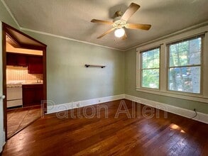 130 Edwin Pl in Asheville, NC - Building Photo - Building Photo