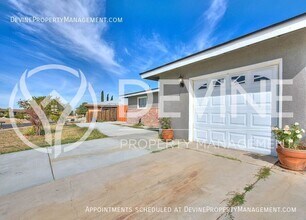 15044 Redondo Dr in Victorville, CA - Building Photo - Building Photo