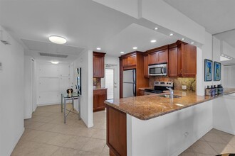 3010 N Course Dr in Pompano Beach, FL - Building Photo - Building Photo