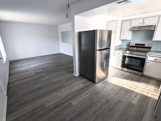 917 Cabrillo Dr in Duarte, CA - Building Photo - Building Photo