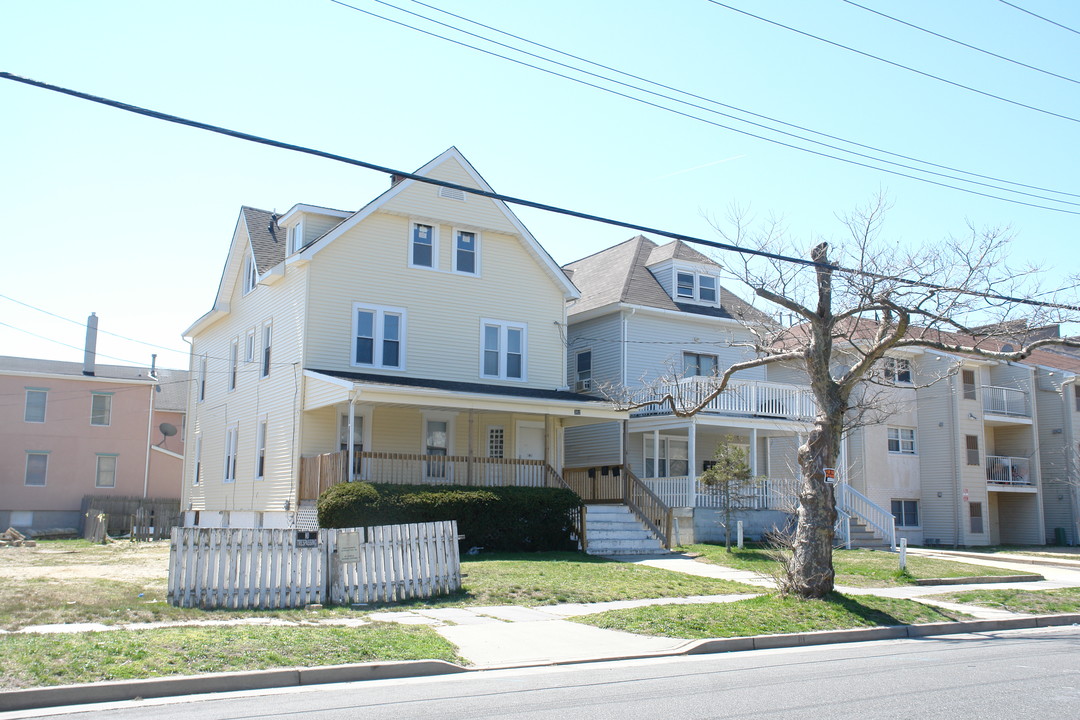 302 6th Ave in Asbury Park, NJ - Foto de edificio