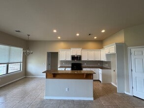2609 NE 129th St in Edmond, OK - Building Photo - Building Photo