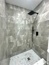 1211 W 34th St in Hialeah, FL - Building Photo - Building Photo