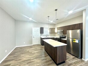 17 E Walnut Ave in McAllen, TX - Building Photo - Building Photo