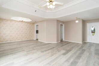 2807 Montgomery Dr in Pharr, TX - Foto de edificio - Building Photo