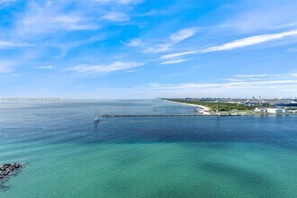 2200 S Ocean Ln in Fort Lauderdale, FL - Building Photo - Building Photo