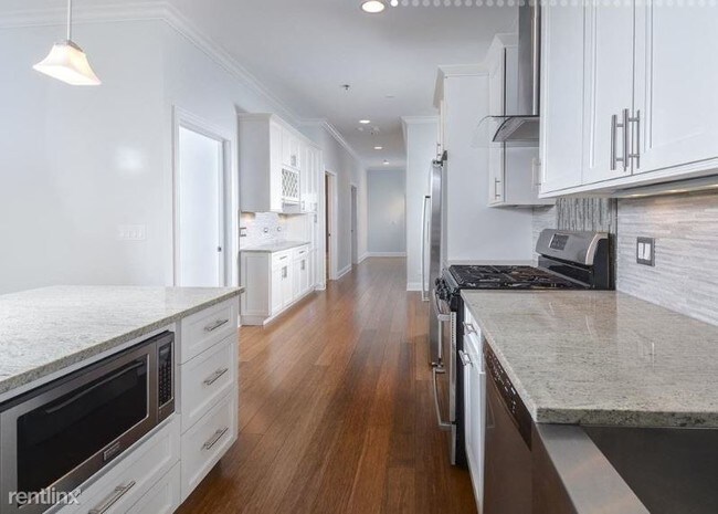 725 N Aberdeen St in Chicago, IL - Building Photo - Building Photo