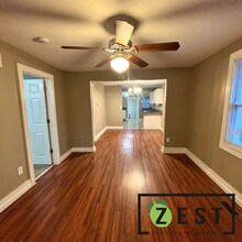 27074 Brettonwoods St in Madison Heights, MI - Building Photo - Building Photo