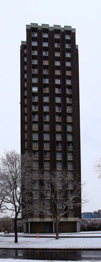 Geneva Towers in Syracuse, NY - Foto de edificio - Building Photo