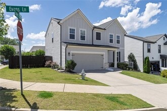 522 Evans Ln in Holly Springs, GA - Building Photo - Building Photo
