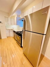 143-28 41st Ave in Queens, NY - Building Photo - Building Photo