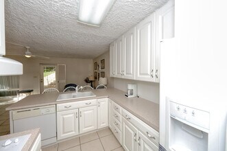 5060 N Ocean Dr in Riviera Beach, FL - Building Photo - Building Photo