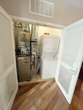 1075 W Roosevelt Rd in Chicago, IL - Building Photo - Building Photo