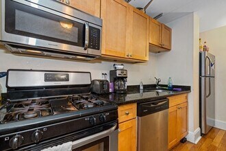 97 Hillside St in Boston, MA - Building Photo - Building Photo