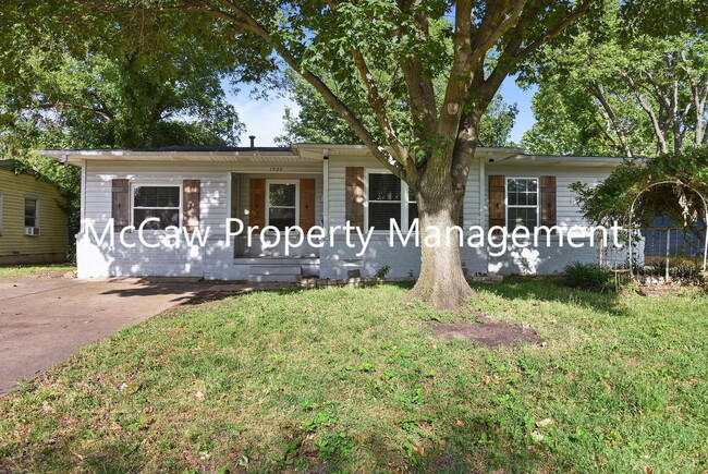 property at 1520 Hilltop Dr