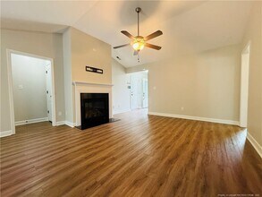 193 Bayleaf Dr in Raeford, NC - Building Photo - Building Photo