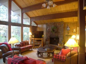 120 Juanita Dr in Incline Village, NV - Building Photo