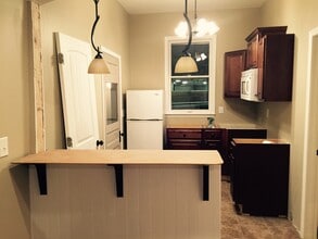 110 W Phoenix Ave in Normal, IL - Building Photo - Building Photo