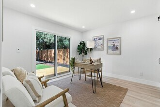 3124 Wessex Way in Redwood City, CA - Building Photo - Building Photo