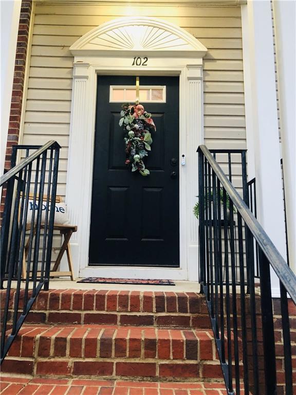 102 Weatherstone Square Dr in Woodstock, GA - Foto de edificio - Building Photo