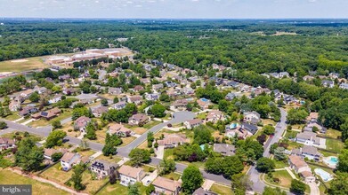 34 Country Walk in Cherry Hill Township, NJ - Building Photo - Building Photo