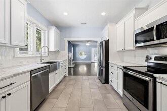 313 23rd Ave N in St. Petersburg, FL - Building Photo - Building Photo