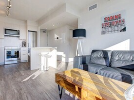 4733 Hazel St, Unit SI ID1521438P in Burnaby, BC - Building Photo