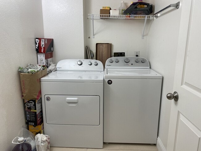 951 S 12th St photo'