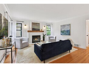 5109 Abbott Ave S in Minneapolis, MN - Foto de edificio - Building Photo