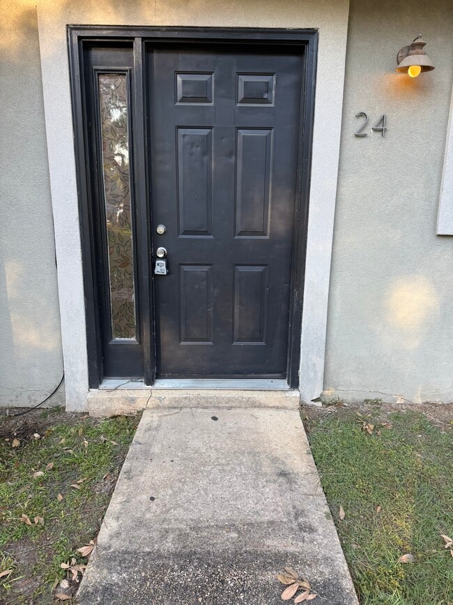 1625 Martin Bluff Rd in Gautier, MS - Building Photo - Building Photo