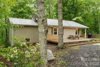 260 Allison Hill Rd in Brevard, NC - Building Photo - Building Photo