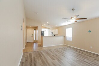 10859 W Windsor Ave in Avondale, AZ - Building Photo - Building Photo