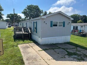 3430 N Peoria Rd in Springfield, IL - Building Photo - Building Photo