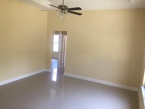 4261 SW Walker St in Port St. Lucie, FL - Building Photo - Building Photo