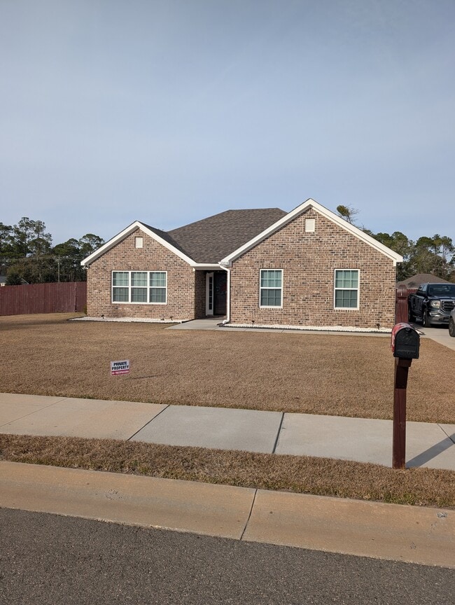 304 Ash Blvd in Hinesville, GA - Building Photo - Building Photo