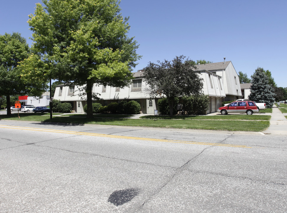 3609 N 60th St in Lincoln, NE - Foto de edificio