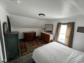 90 Highland Ave, Unit 2 in Buffalo, NY - Building Photo - Building Photo