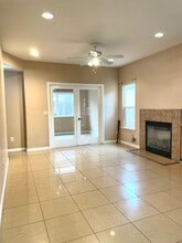 425 San Fernando St in Los Banos, CA - Building Photo - Building Photo