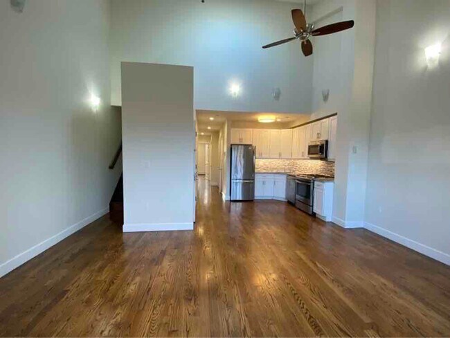458 E 29th St-Unit -4 in Brooklyn, NY - Building Photo - Building Photo