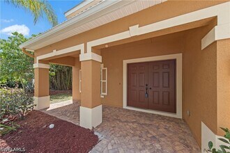 2859 Blossom Ct in Naples, FL - Building Photo - Building Photo