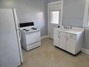 742 W King St in Martinsburg, WV - Building Photo - Building Photo