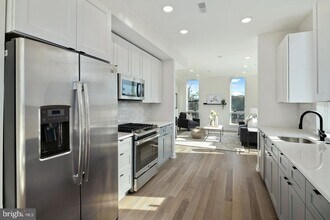 162 W Norris St in Philadelphia, PA - Building Photo - Building Photo