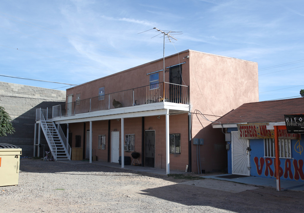 807 Westway Blvd in Canutillo, TX - Building Photo