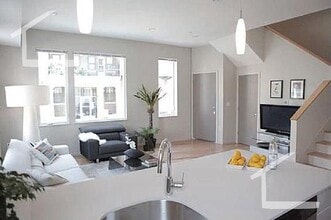 23 Greylock Rd in Boston, MA - Building Photo - Building Photo